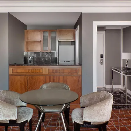 Brisbane Marriott Hotel Exterior photo A suite at the Hilton San Francisco