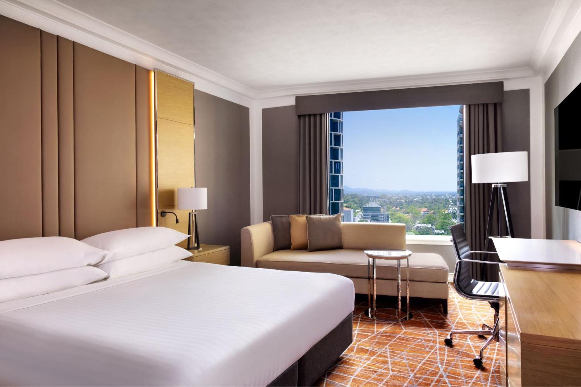 Marriott Hotel 5*
